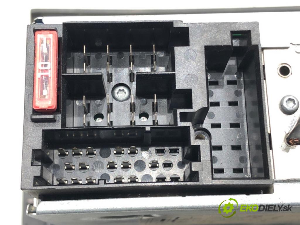FIAT CROMA (194_) 2005 - 2022    1.9 D Multijet (194AXC1B, 194AXC12) 110 kW [150 KM] olej napędowy 2005 - 2011  RADIO 7354180450 (Audio zariadenia)