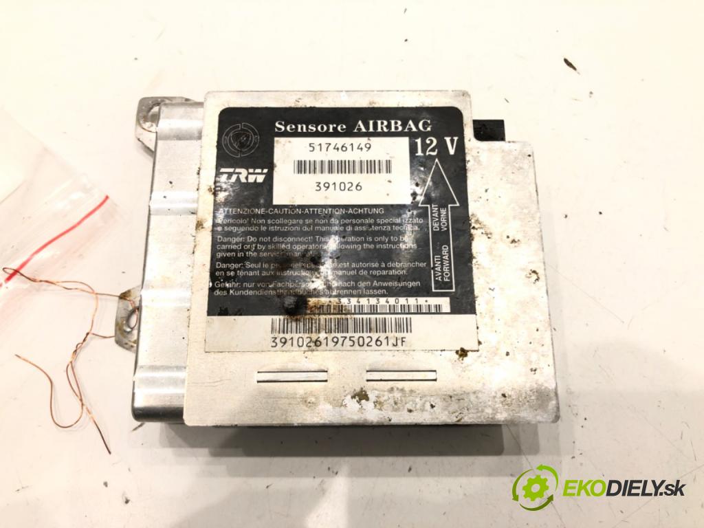 FIAT CROMA (194_) 2005 - 2022    1.9 D Multijet (194AXC1B, 194AXC12) 110 kW [150 KM] olej napędowy 2005 - 2011  senzor airbag 51746149 (Snímače)