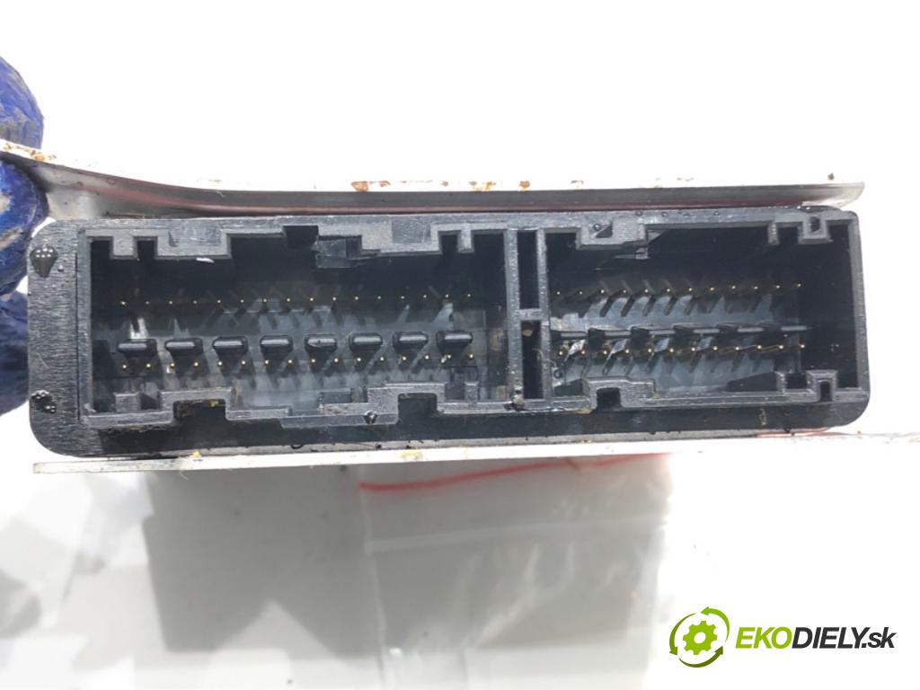 FIAT CROMA (194_) 2005 - 2022    1.9 D Multijet (194AXC1B, 194AXC12) 110 kW [150 KM] olej napędowy 2005 - 2011  senzor airbag 51746149 (Snímače)