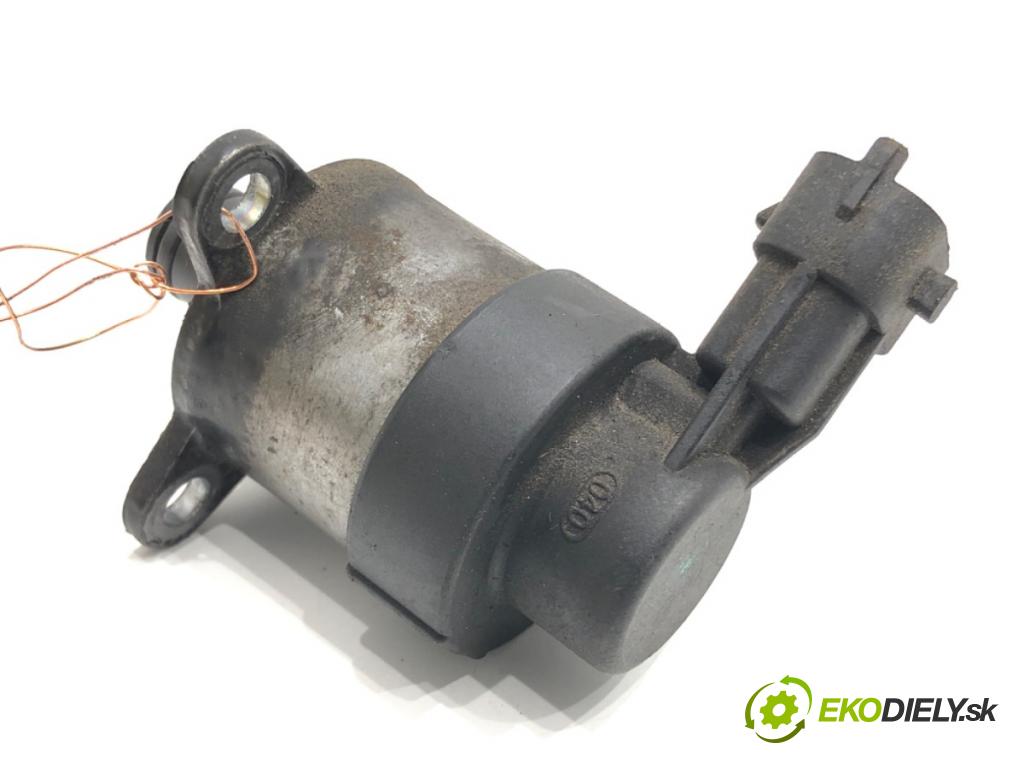 FIAT CROMA (194_) 2005 - 2022    1.9 D Multijet (194AXC1B, 194AXC12) 110 kW [150 KM] olej napędowy 2005 - 2011  Regulátor tlaku paliva 0928400651 (Ostatné)