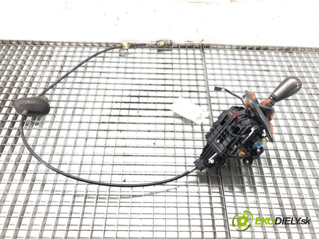 FIAT CROMA (194_) 2005 - 2022    1.9 D Multijet (194AXC1B, 194AXC12) 110 kW [150 KM] olej napędowy 2005 - 2011  Kulisa 55195307 (Rýchlostné páky / kulisy)