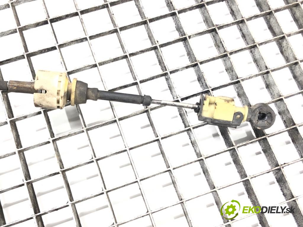 FIAT CROMA (194_) 2005 - 2022    1.9 D Multijet (194AXC1B, 194AXC12) 110 kW [150 KM] olej napędowy 2005 - 2011  Kulisa 55195307 (Rýchlostné páky / kulisy)