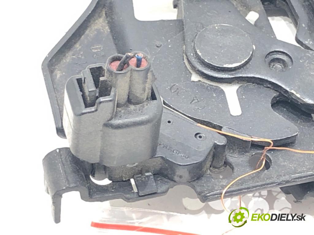 FORD ECOSPORT 2011 - 2022    1.0 EcoBoost 92 kW [125 KM] benzyna 2013 - 2022  zámok kapoty přední část