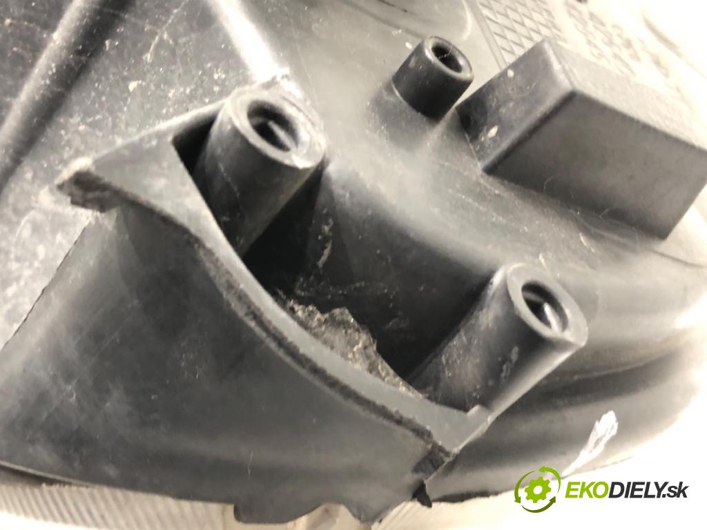 FIAT CROMA (194_) 2005 - 2022    1.9 D Multijet (194AXC1B, 194AXC12) 110 kW [150 KM] olej napędowy 2005 - 2011  světlomet pravý přední část 51733560