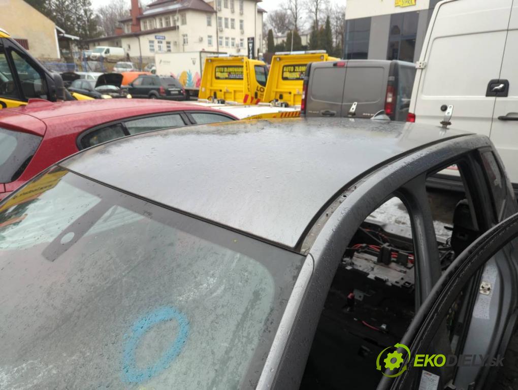 BMW X3 (F25) 2010 - 2017    xDrive 20 d 135 kW [184 KM] olej napędowy 2010 - 2014  KAROSERIA ČTVRŤÁK blatník zadní část levý pravý práh střecha PODŁUŻNICA pravý