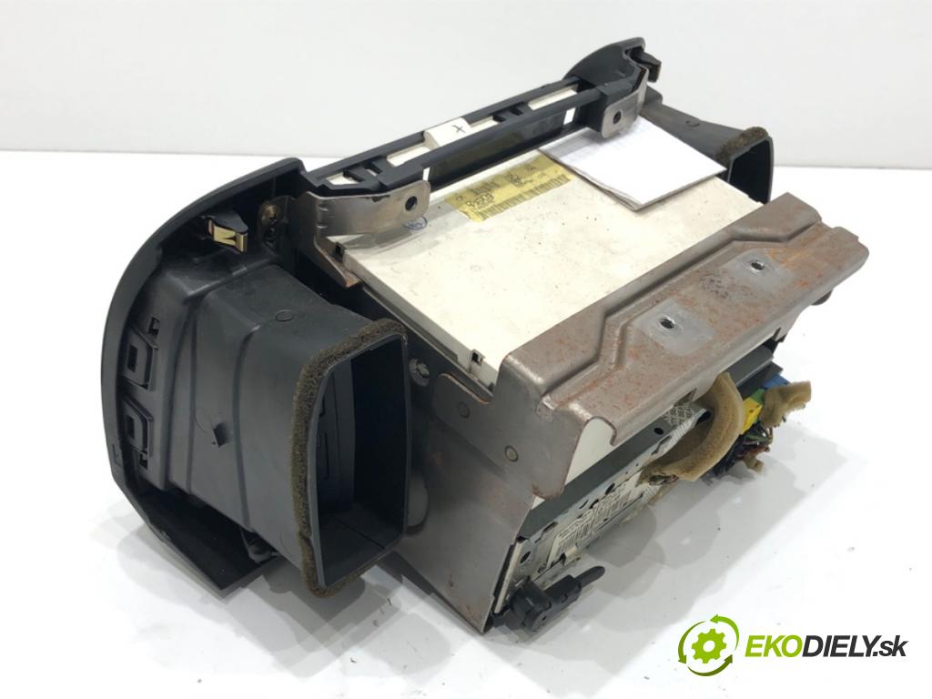 NISSAN MICRA III (K12) 2002 - 2010    1.4 16V 65 kW [88 KM] benzyna 2003 - 2010  RADIO  (Audio zariadenia)