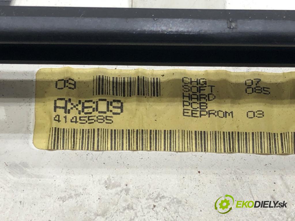 NISSAN MICRA III (K12) 2002 - 2010    1.4 16V 65 kW [88 KM] benzyna 2003 - 2010  RADIO  (Audio zariadenia)