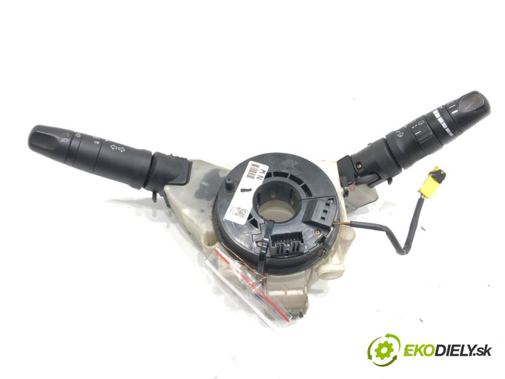 NISSAN MICRA III (K12) 2002 - 2010    1.4 16V 65 kW [88 KM] benzyna 2003 - 2010  Prepínač kombinovaný 25560AX718 (Prepínače, spínače, tlačidlá a ovládače kúrenia)