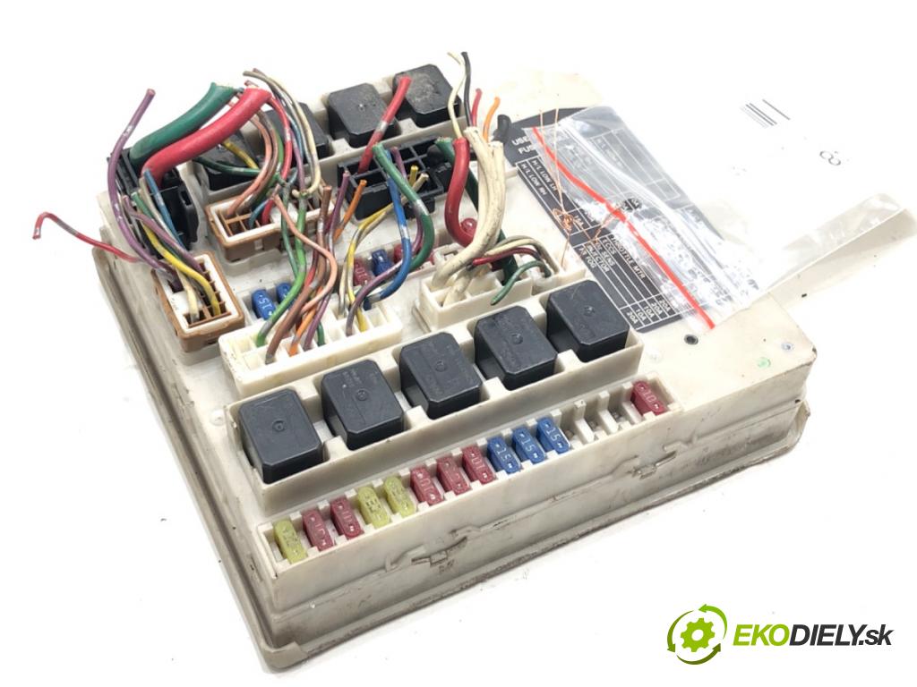 NISSAN MICRA III (K12) 2002 - 2010    1.4 16V 65 kW [88 KM] benzyna 2003 - 2010  modul BSI  (Pojistkové skříňky)