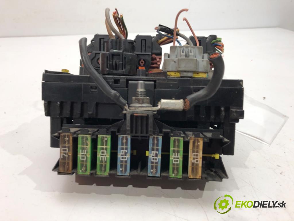 PEUGEOT 207 (WA_, WC_) 2006 - 2015    1.6 16V Turbo 110 kW [150 KM] benzyna 2006 - 2013  Modul BSM 9661708280 (Ostatné)