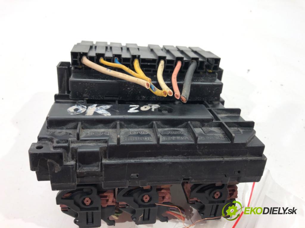 PEUGEOT 207 (WA_, WC_) 2006 - 2015    1.6 16V Turbo 110 kW [150 KM] benzyna 2006 - 2013  Modul BSM 9661708280 (Ostatné)