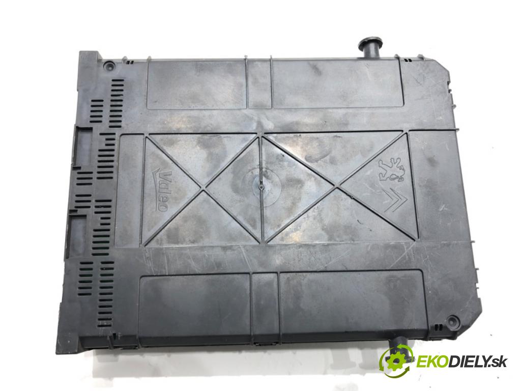 PEUGEOT 207 (WA_, WC_) 2006 - 2015    1.6 16V Turbo 110 kW [150 KM] benzyna 2006 - 2013  modul BSI 9674021080 (Pojistkové skříňky)