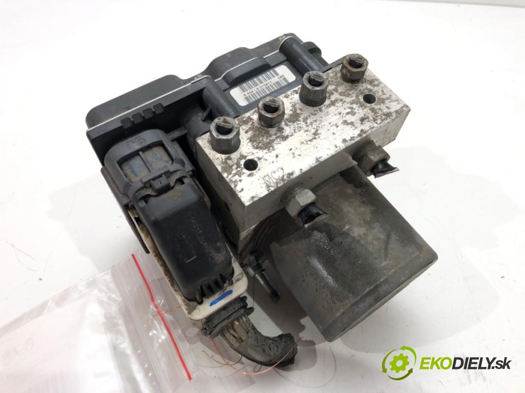 PEUGEOT 508 SW I (8E_) 2010 - 2018    2.0 HDi 103 kW [140 KM] olej napędowy 2010 - 2018  pumpa ABS 9677032180 (Pumpy brzdové)