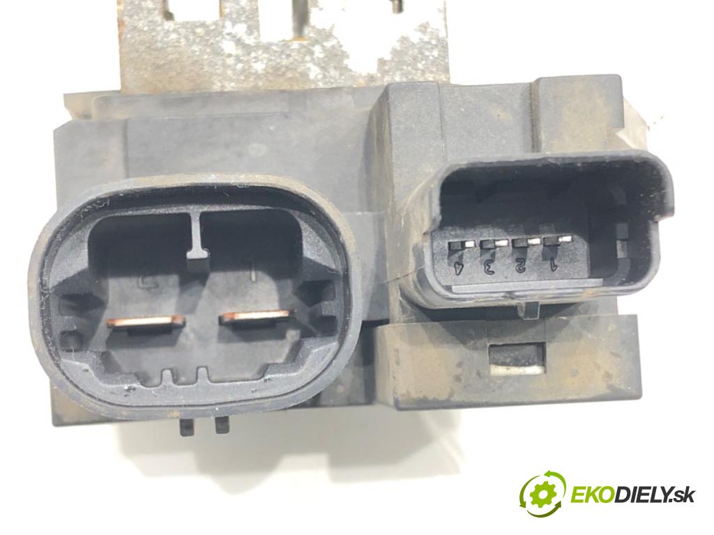 PEUGEOT 508 SW I (8E_) 2010 - 2018    2.0 HDi 103 kW [140 KM] olej napędowy 2010 - 2018  odpor rezistor topení vzduchu 9662872380 (Odpory topení)