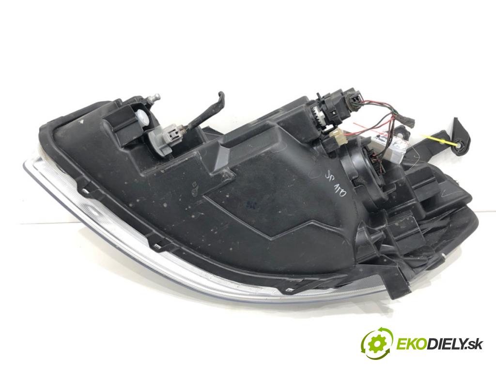 SUZUKI SX4 (EY, GY) 2006 - 2022    1.6 VVT (RW 416) 88 kW [120 KM] benzyna 2009 - 2022  světlomet pravý přední část