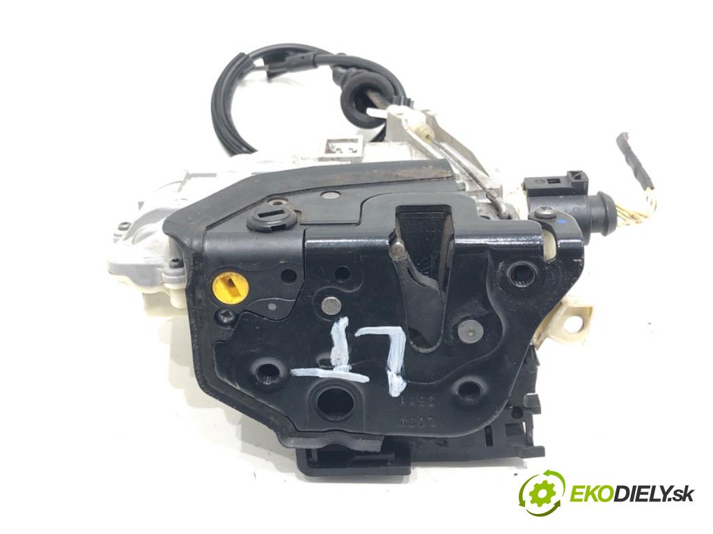 VW PASSAT B7 (362) 2010 - 2015    2.0 TDI 125 kW [170 KM] olej napędowy 2010 - 2014  zámok dveře levý zadní část 3C4839015A