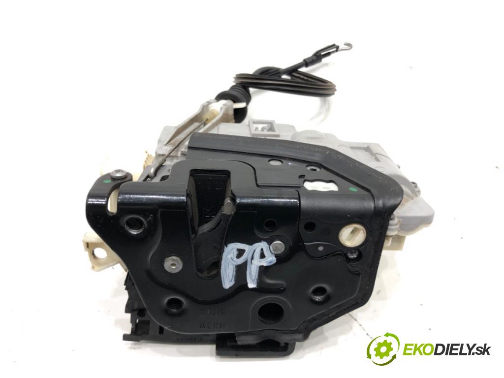 VW PASSAT B7 (362) 2010 - 2015    2.0 TDI 125 kW [170 KM] olej napędowy 2010 - 2014  zámok dveře pravý přední část 3C1837016A