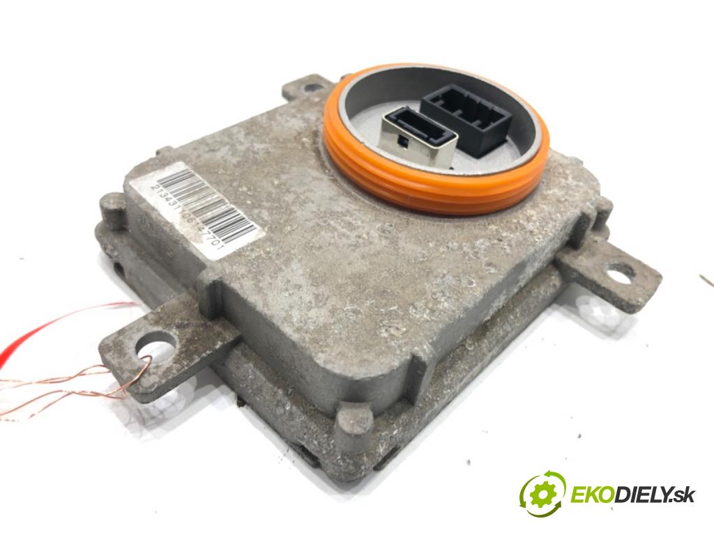 VW PASSAT B7 (362) 2010 - 2015    2.0 TDI 125 kW [170 KM] olej napędowy 2010 - 2014  Menič XENON 8K0941597B (Riadiace jednotky xenónu)