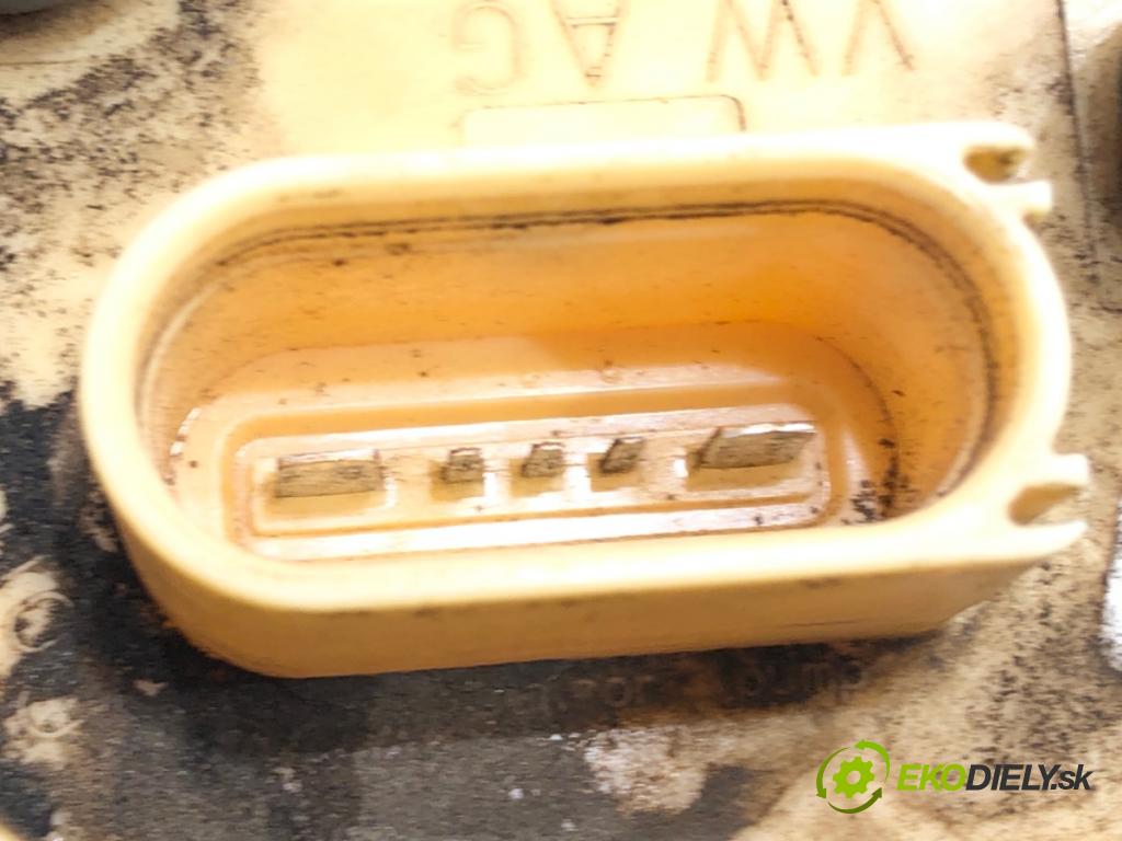 VW PASSAT B7 (362) 2010 - 2015    2.0 TDI 125 kW [170 KM] olej napędowy 2010 - 2014  pumpa paliva 3AA919050B