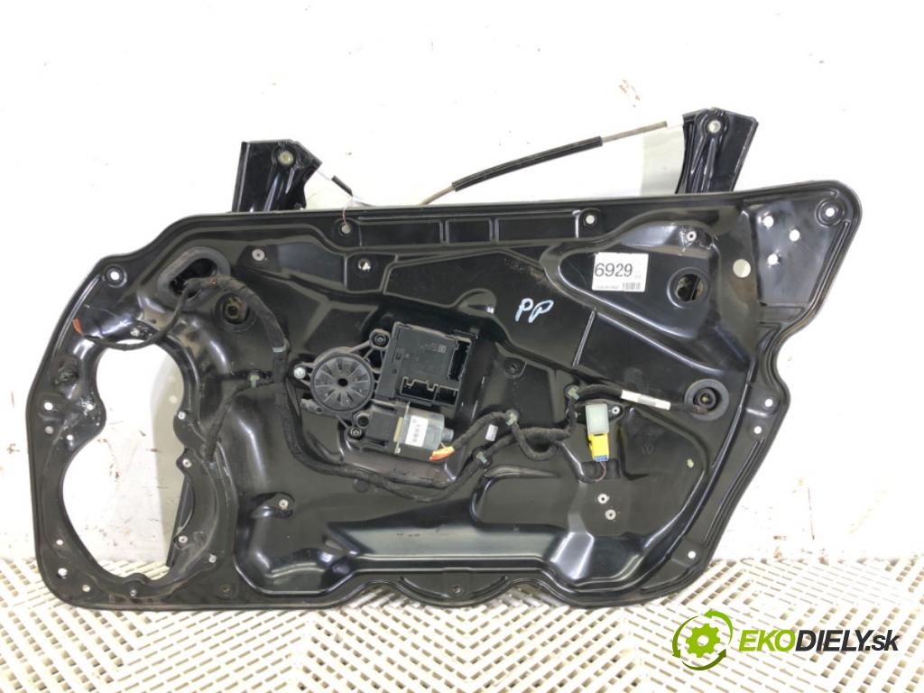 VW PASSAT B7 (362) 2010 - 2015    2.0 TDI 125 kW [170 KM] olej napędowy 2010 - 2014  mechanismus okna pravý přední část 3AA959702A