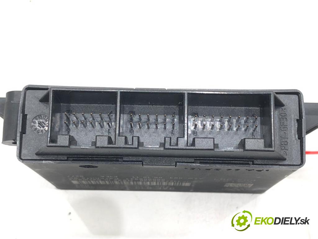 VW PASSAT B7 (362) 2010 - 2015    2.0 TDI 125 kW [170 KM] olej napędowy 2010 - 2014  Modul PDC 3AE919475 (Ostatné)