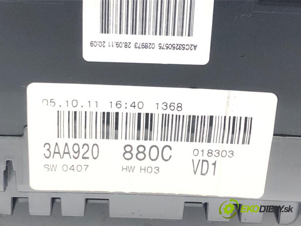 VW PASSAT B7 (362) 2010 - 2015    2.0 TDI 125 kW [170 KM] olej napędowy 2010 - 2014  Prístrojovka 3AA920880C (Prístrojové dosky, displeje)