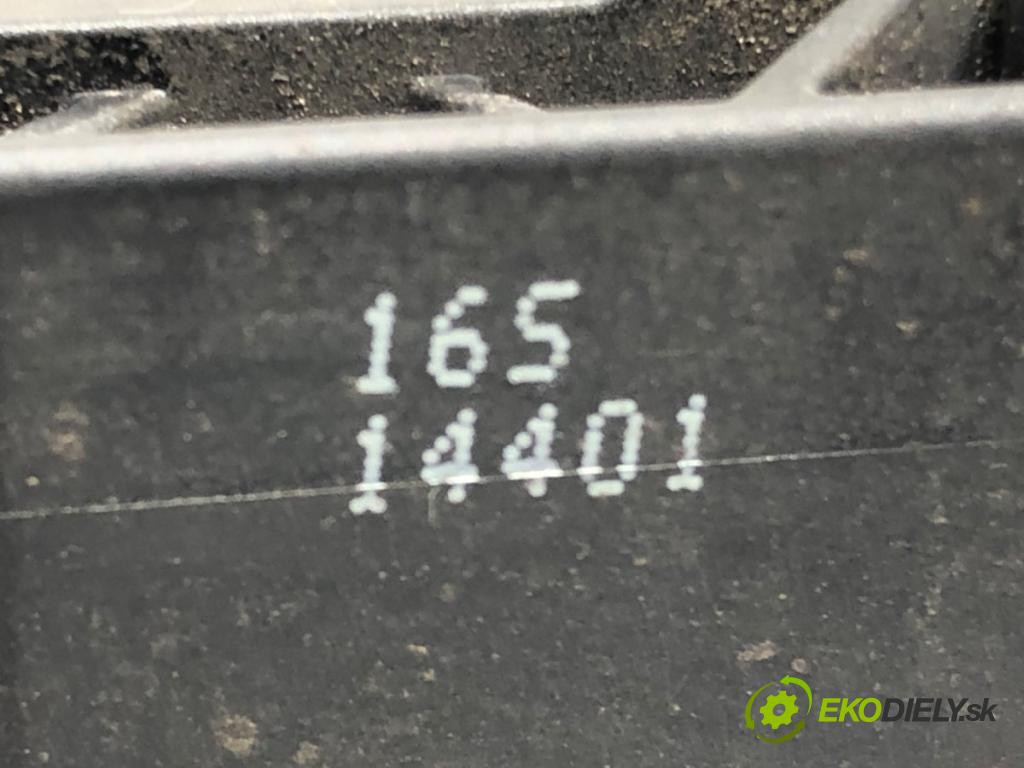 VW PASSAT B7 (362) 2010 - 2015    2.0 TDI 125 kW [170 KM] olej napędowy 2010 - 2014  Kľučka vonkajšia pravy zad