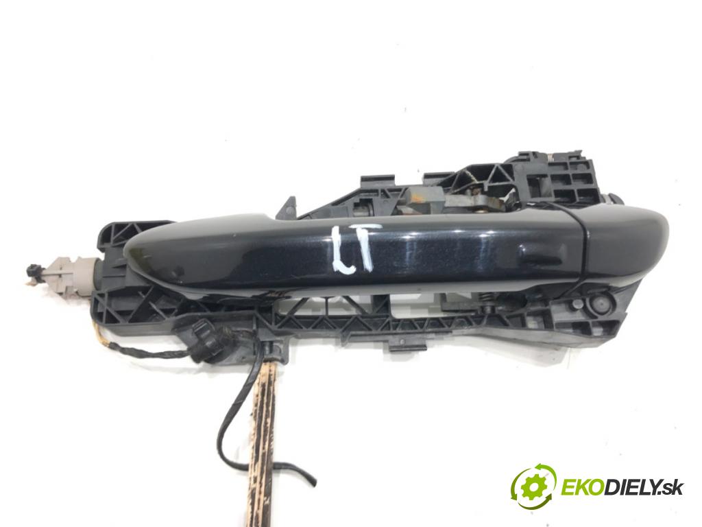 VW PASSAT B7 (362) 2010 - 2015    2.0 TDI 125 kW [170 KM] olej napędowy 2010 - 2014  Kľučka vonkajšia ľavy zad 