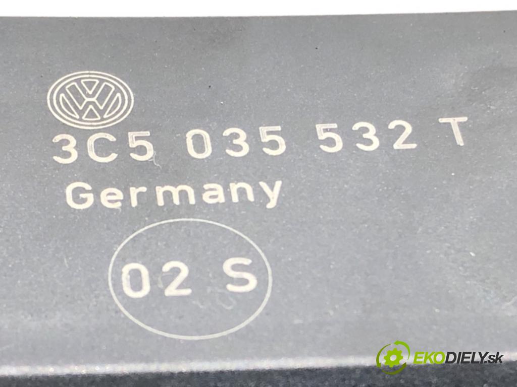 VW PASSAT B7 (362) 2010 - 2015    2.0 TDI 125 kW [170 KM] olej napędowy 2010 - 2014  Zosilňovač Antenní: 3C5035532T (Zosilňovače)