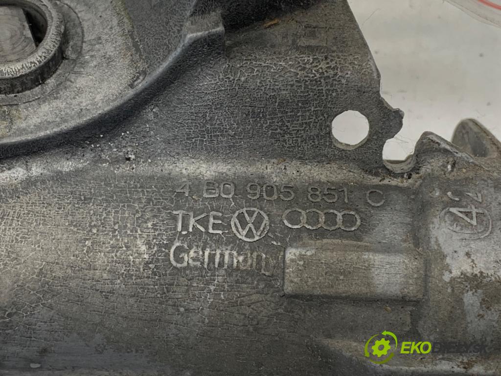 SEAT IBIZA III (6L1) 2002 - 2009    1.4 16V 55 kW [75 KM] benzyna 2002 - 2007  spinačka 4B0905851C (Spínacie skrinky a kľúče)