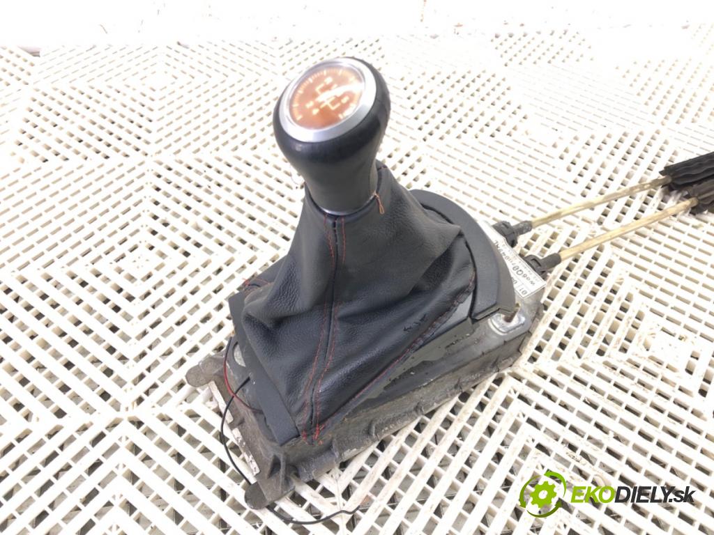 SEAT IBIZA III (6L1) 2002 - 2009    1.4 16V 55 kW [75 KM] benzyna 2002 - 2007  Kulisa 6Q0711049AL (Rýchlostné páky / kulisy)