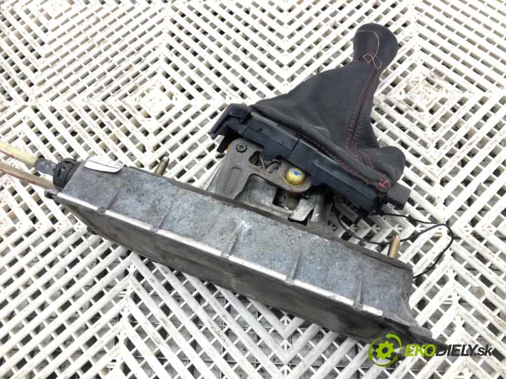 SEAT IBIZA III (6L1) 2002 - 2009    1.4 16V 55 kW [75 KM] benzyna 2002 - 2007  Kulisa 6Q0711049AL (Rýchlostné páky / kulisy)