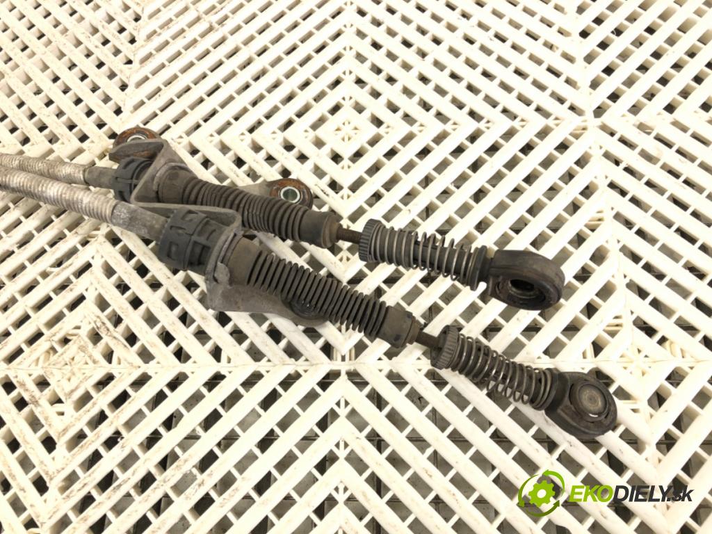 SEAT IBIZA III (6L1) 2002 - 2009    1.4 16V 55 kW [75 KM] benzyna 2002 - 2007  Kulisa 6Q0711049AL (Rýchlostné páky / kulisy)