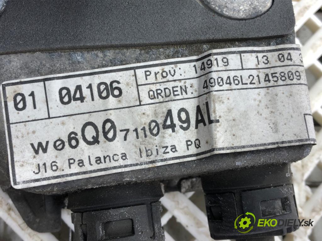 SEAT IBIZA III (6L1) 2002 - 2009    1.4 16V 55 kW [75 KM] benzyna 2002 - 2007  Kulisa 6Q0711049AL (Rýchlostné páky / kulisy)