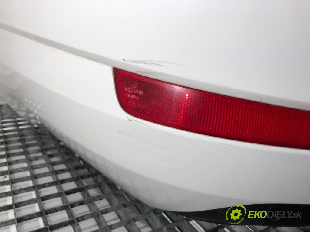 SKODA OCTAVIA III (5E3, NL3, NR3) 2012 - 2022    1.6 TDI 81 kW [110 KM] olej napędowy 2013 - 2022  nárazník zadní část  (Ostatné)