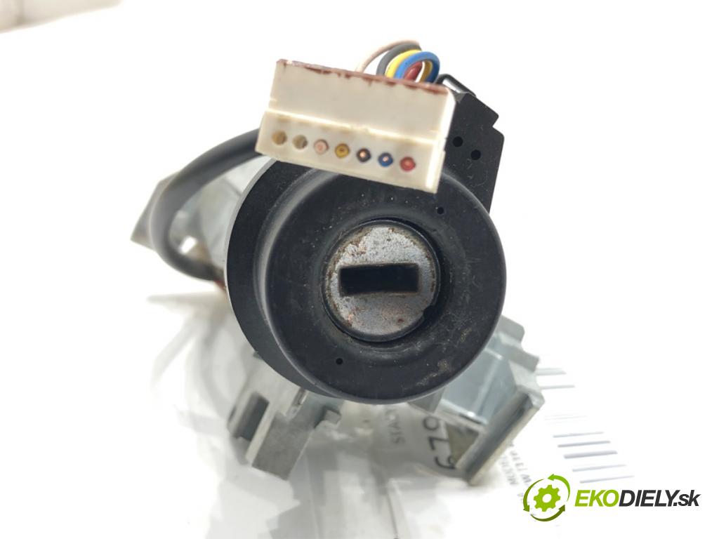 SKODA OCTAVIA III (5E3, NL3, NR3) 2012 - 2022    1.6 TDI 81 kW [110 KM] olej napędowy 2013 - 2022  spinačka 1K0905851 (Spínacie skrinky a kľúče)