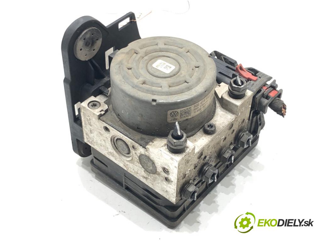 SKODA OCTAVIA III (5E3, NL3, NR3) 2012 - 2022    1.6 TDI 81 kW [110 KM] olej napędowy 2013 - 2022  Pumpa ABS 3Q0614517T (Pumpy ABS)