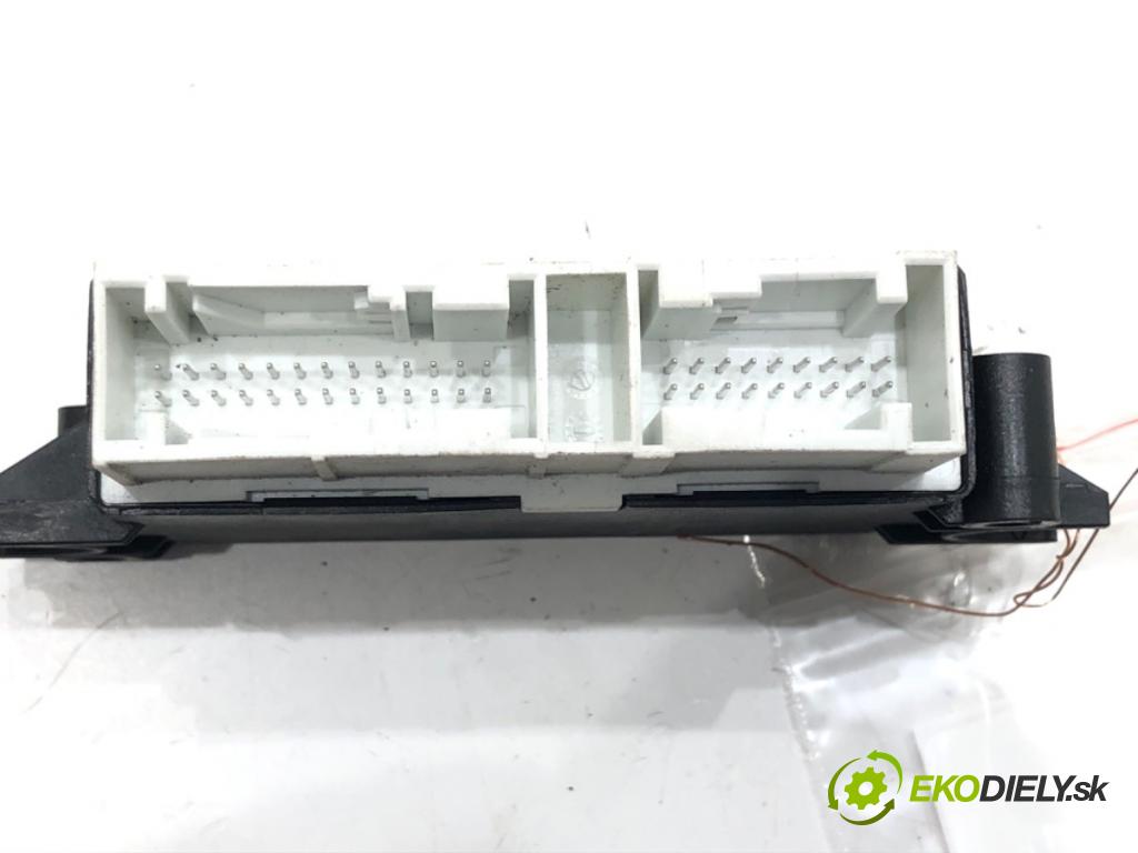 SKODA OCTAVIA III (5E3, NL3, NR3) 2012 - 2022    1.6 TDI 81 kW [110 KM] olej napędowy 2013 - 2022  Modul PDC 5Q0919294K (Ostatné)