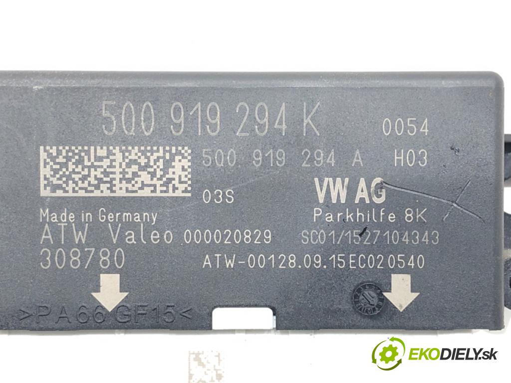 SKODA OCTAVIA III (5E3, NL3, NR3) 2012 - 2022    1.6 TDI 81 kW [110 KM] olej napędowy 2013 - 2022  Modul PDC 5Q0919294K (Ostatné)