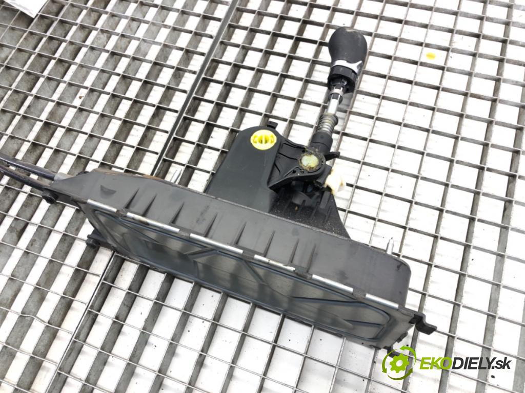 SKODA OCTAVIA III (5E3, NL3, NR3) 2012 - 2022    1.6 TDI 81 kW [110 KM] olej napędowy 2013 - 2022  Kulisa 5Q0711049AP (Rýchlostné páky / kulisy)