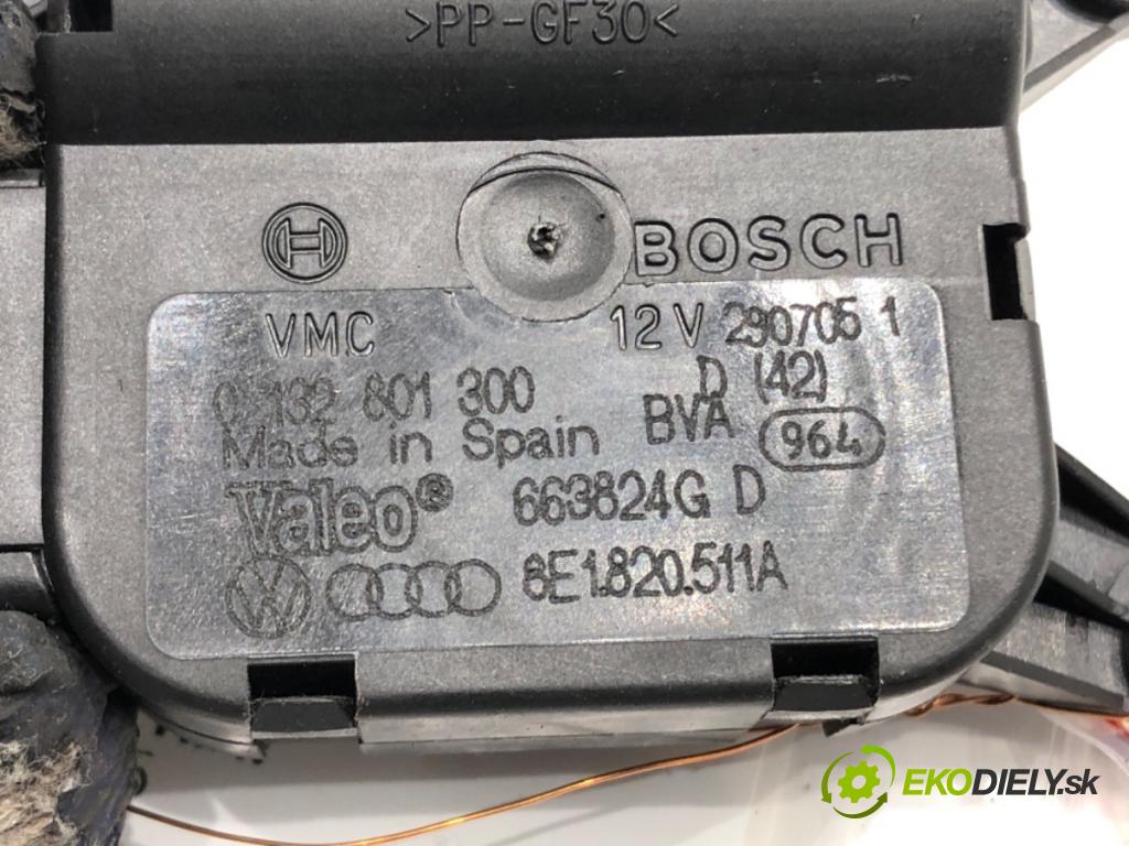 AUDI A4 B7 Avant (8ED) 2004 - 2008    1.9 TDI 85 kW [116 KM] olej napędowy 2004 - 2008  motorek topení 0132801300 8E1820511A (Motorky topení)