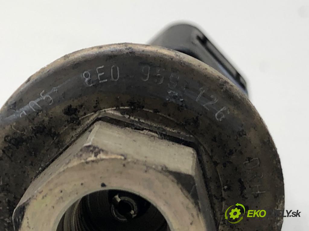 AUDI A4 B7 Avant (8ED) 2004 - 2008    1.9 TDI 85 kW [116 KM] olej napędowy 2004 - 2008  snímač klimatizace  (Snímače)