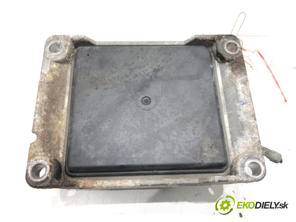 OPEL CORSA D (S07) 2006 - 2014    1.2 (L08, L68) 59 kW [80 KM] benzyna 2006 - 2014  riadiaca jednotka Motor 55557933 (Riadiace jednotky)