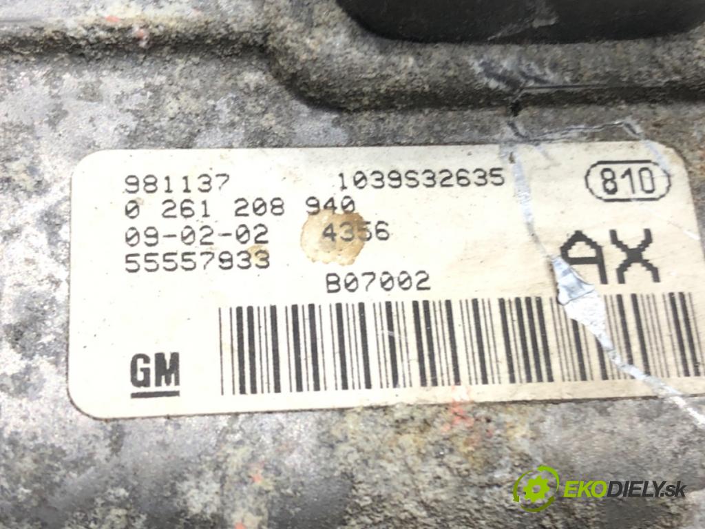 OPEL CORSA D (S07) 2006 - 2014    1.2 (L08, L68) 59 kW [80 KM] benzyna 2006 - 2014  riadiaca jednotka Motor 55557933 (Riadiace jednotky)
