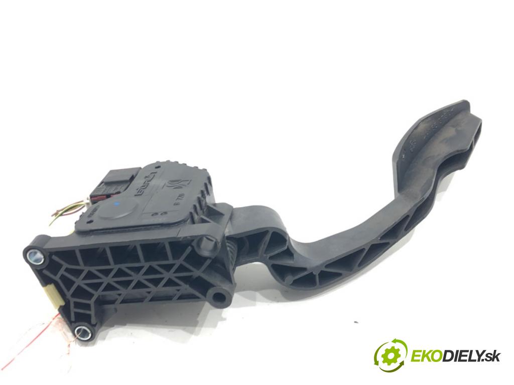 OPEL CORSA D (S07) 2006 - 2014    1.2 (L08, L68) 59 kW [80 KM] benzyna 2006 - 2014  Potenciometer plynu 13305804 (Pedále)