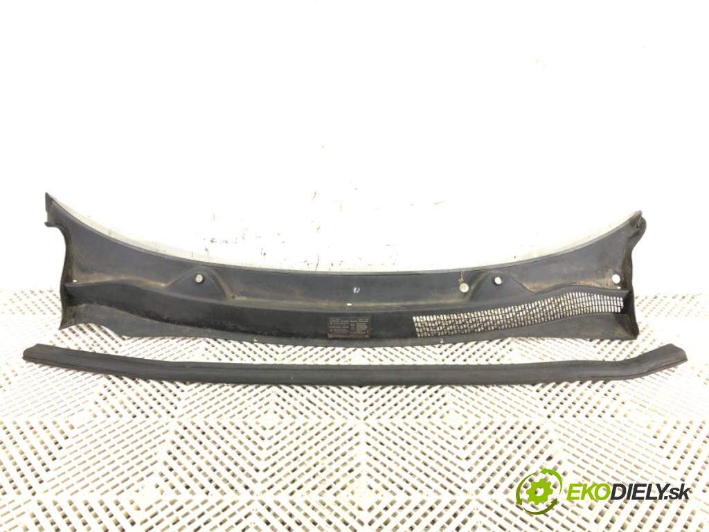 OPEL CORSA D (S07) 2006 - 2014    1.2 (L08, L68) 59 kW [80 KM] benzyna 2006 - 2014  Torpédo, plast pod čelné okno 13203618 (Torpéda)