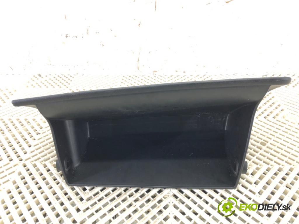 KIA RIO IV (YB, SC, FB) 2017 - 2022    1.2 CVVT 62 kW [84 KM] benzyna 2020 - 2022  Priehradka, kastlík spolujazdca 84510-H8000 (Priehradky, kastlíky)