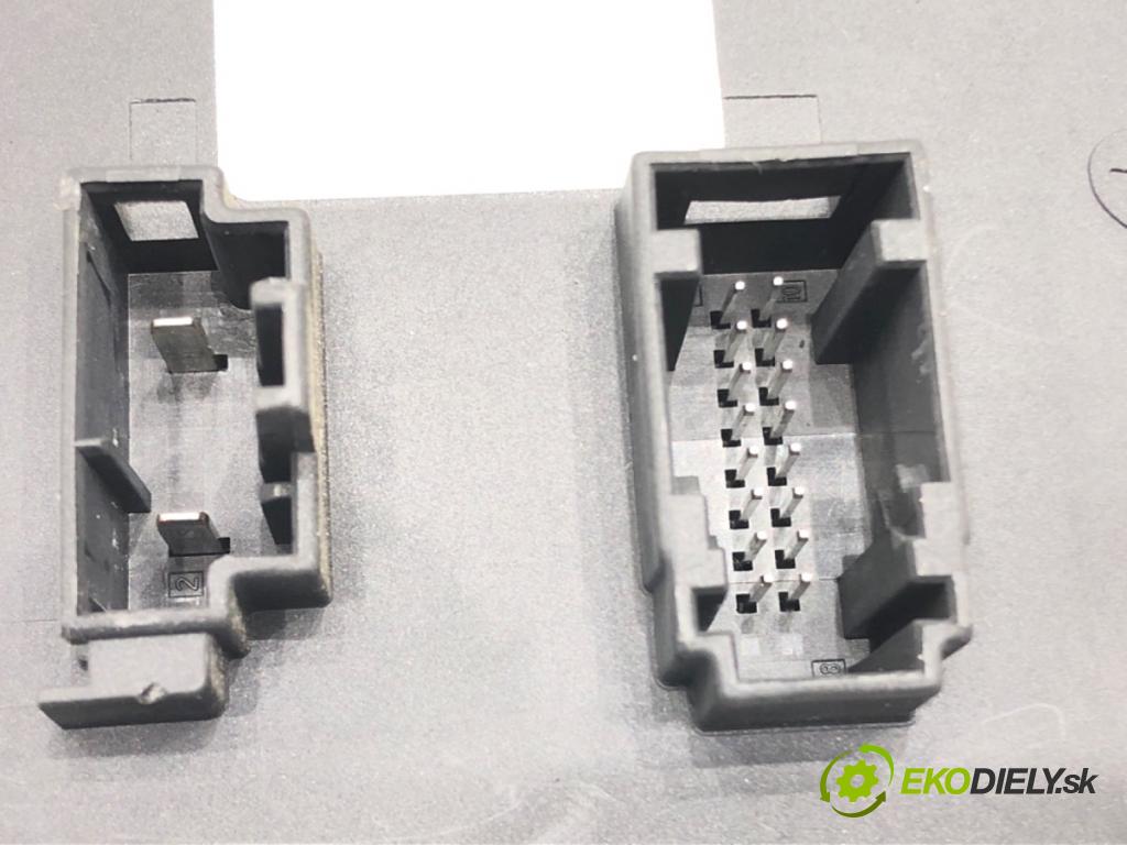 OPEL CORSA D (S07) 2006 - 2014    1.2 (L08, L68) 59 kW [80 KM] benzyna 2006 - 2014  Modul ťažného oka 13262125 (Ostatné)