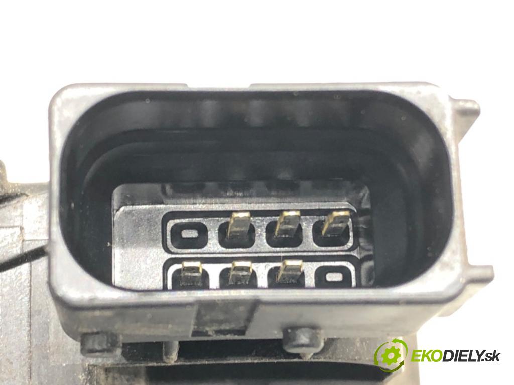 OPEL CORSA D liftback 2009 59 kW 1.2 (L08, L68) 1229 zámok dveře levý zadní část 13258265