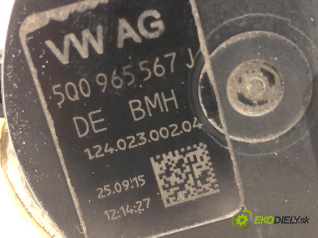 SKODA OCTAVIA III (5E3, NL3, NR3) 2012 - 2022    1.6 TDI 81 kW [110 KM] olej napędowy 2013 - 2022  DALŠÍ: Pumpa vody 5Q0965567J (Vodné pumpy)